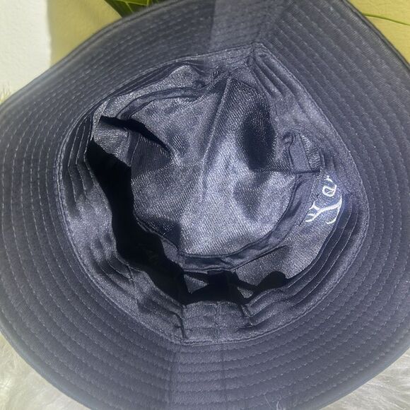 WYLD Bucket Hat OS Black - Picture 4 of 11
